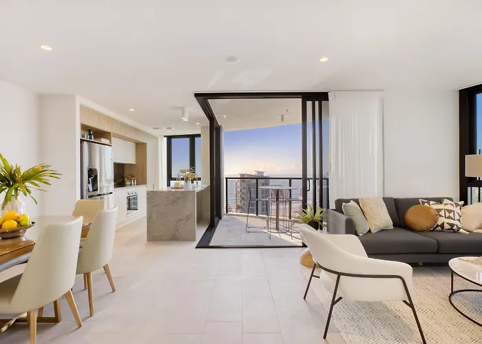 Vue Broadbeach - Official Gold Coast